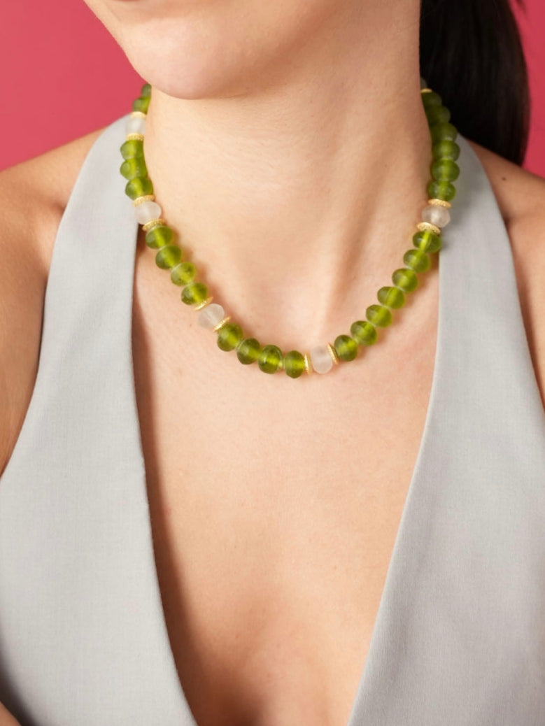 Virelia Green Necklace