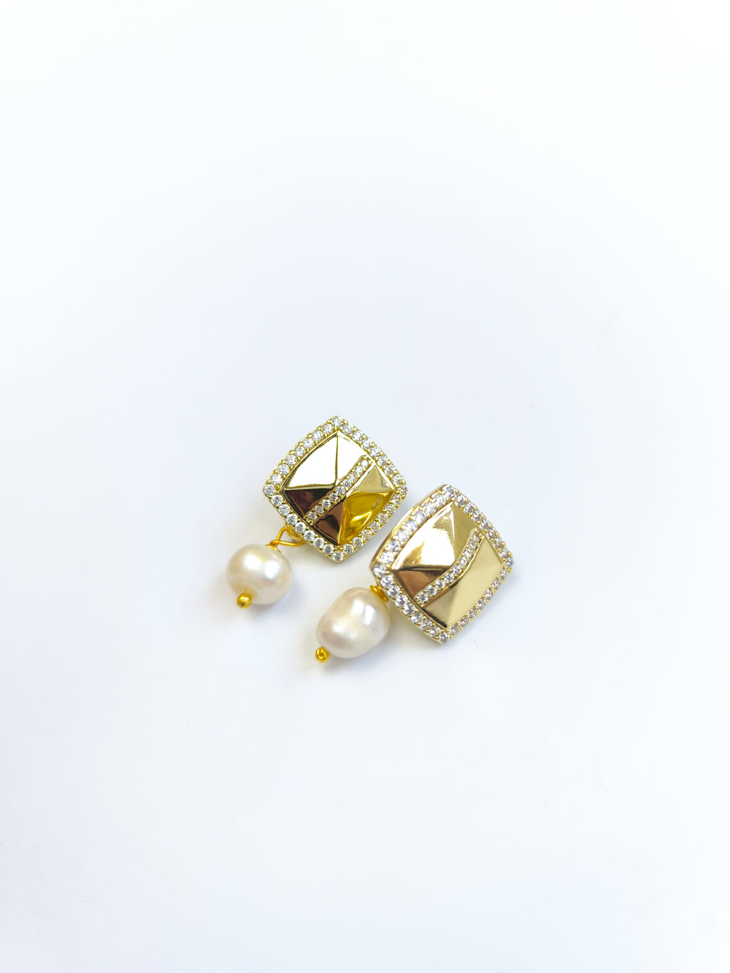 Clarté Earrings