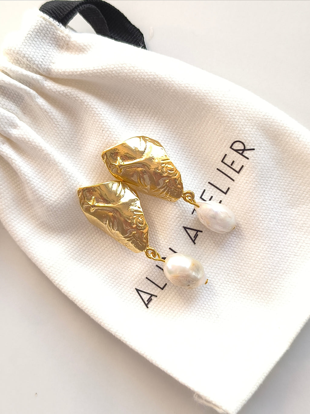 Lilith Earrings