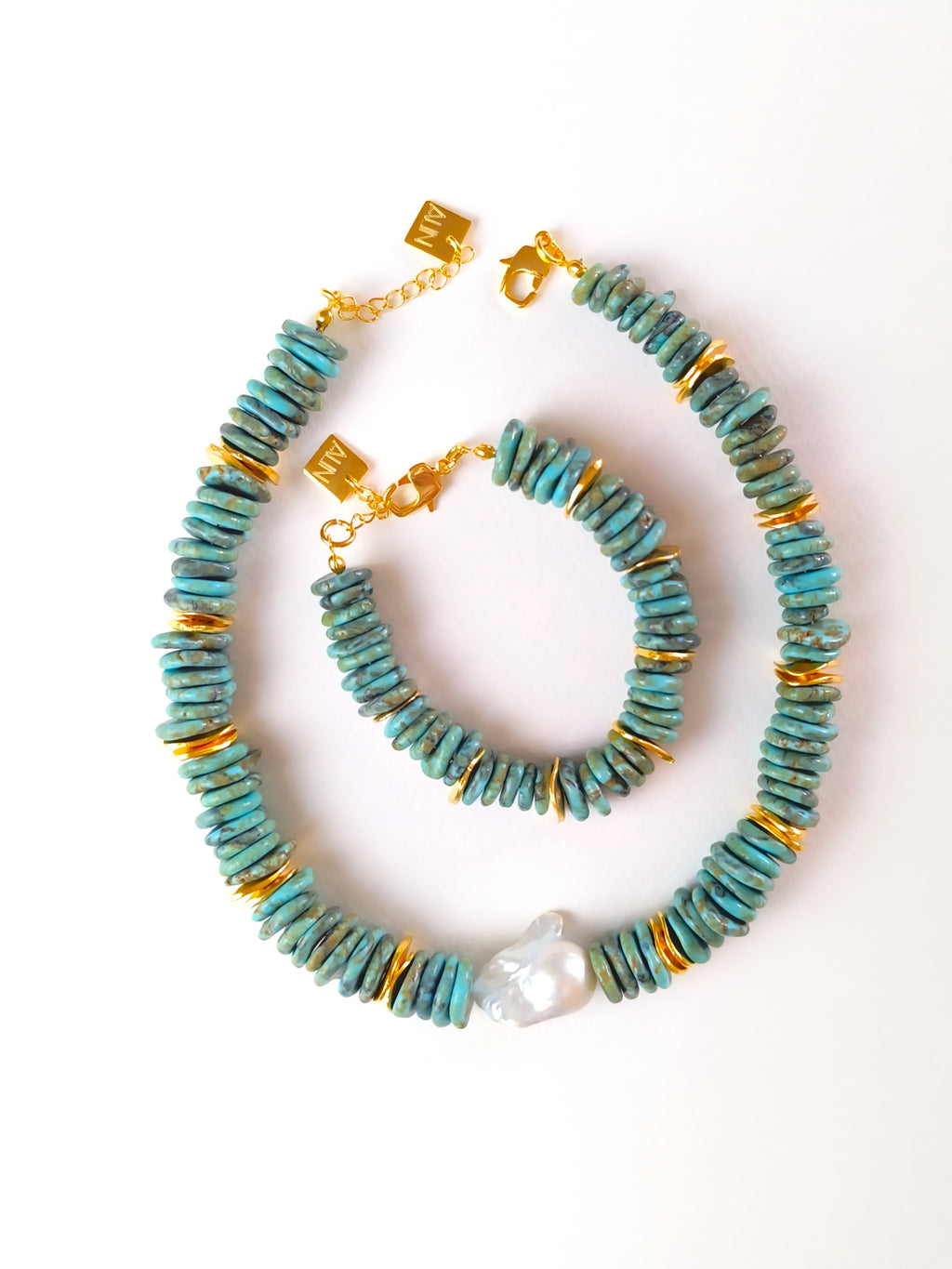Laura Necklace