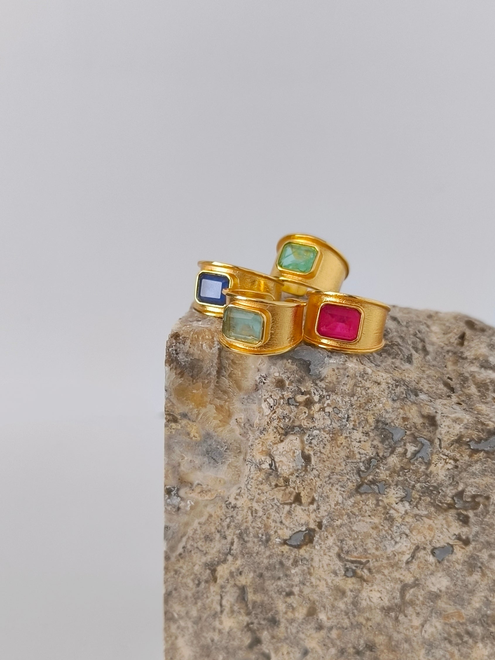 Nativa Pinky Ring