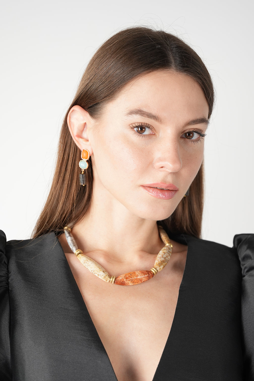 Beige Muse Necklace